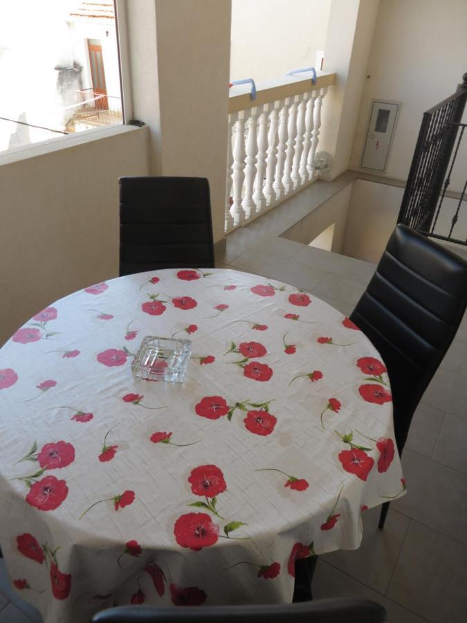Sweet Sea Apartments Pakoštane Екстериор снимка